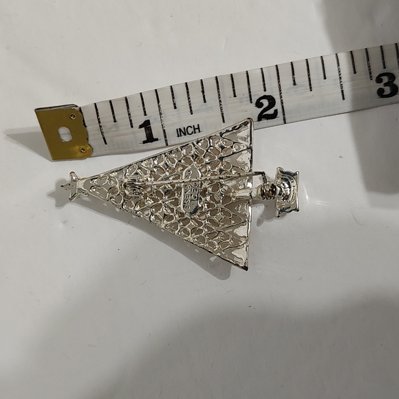 Silver Vintage Christmas Tree Brooch / Pin With Rhinestones - Picture 3 of 6
